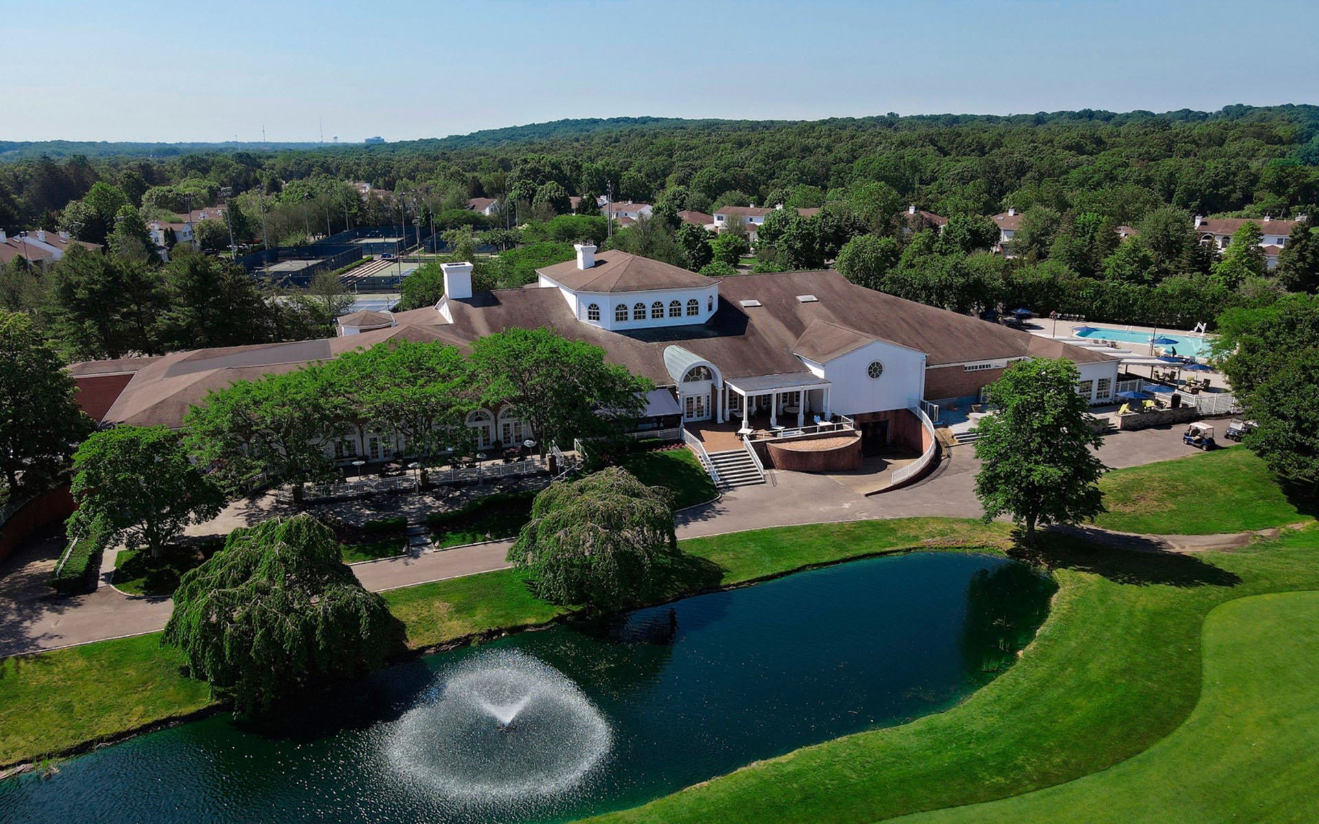 About Us | Hamlet Golf & Country Club | Commack, NY | Invited 