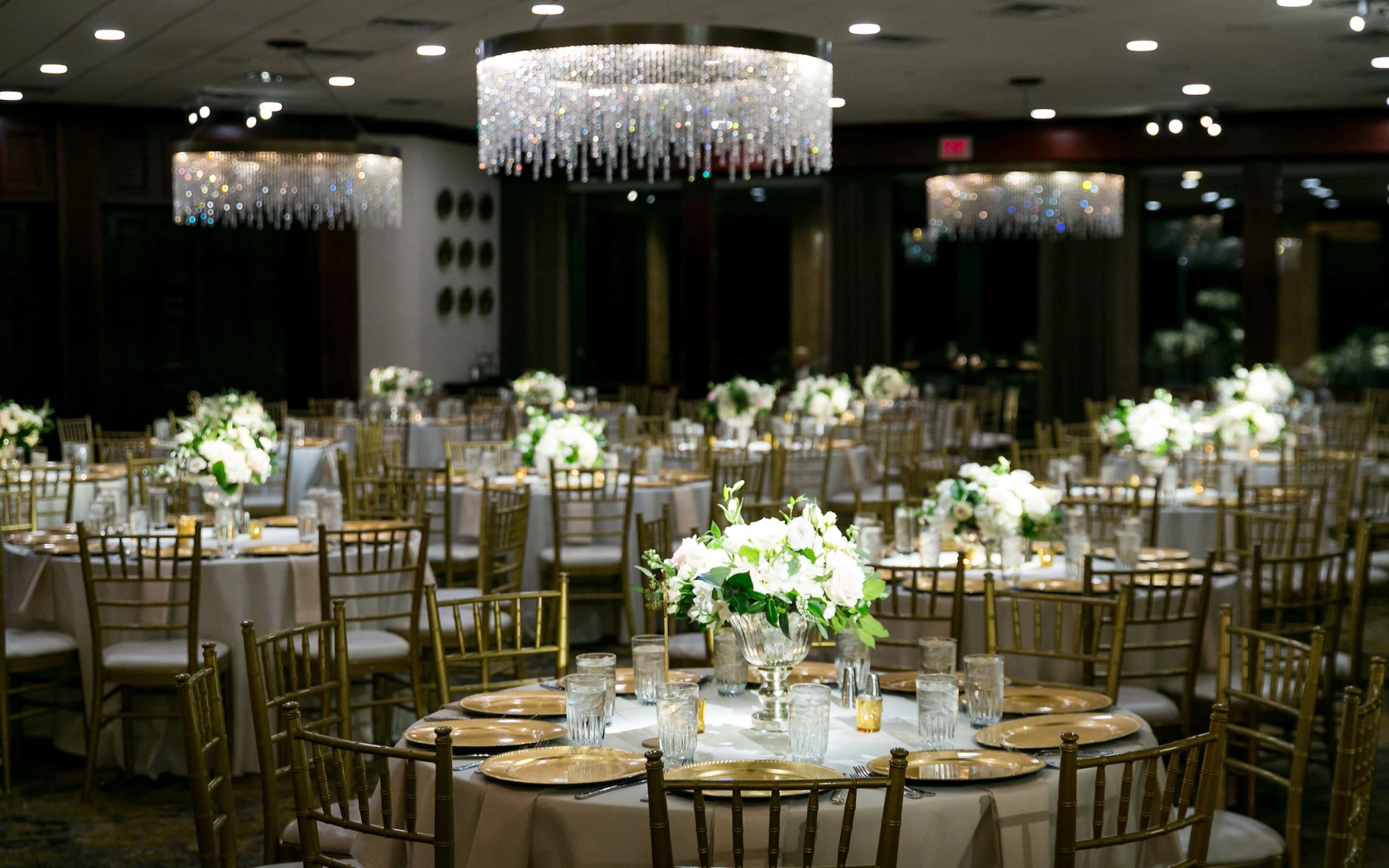 Gleneagles Elegant West Plano Wedding Venue