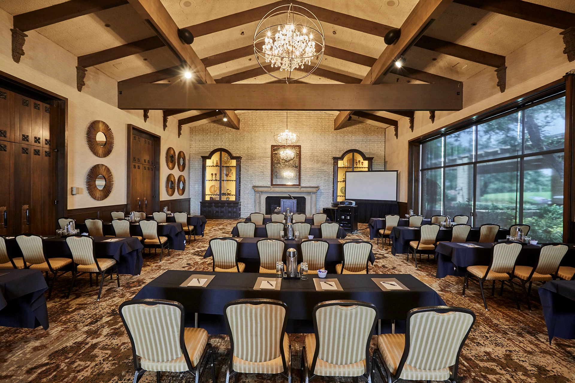 Las Colinas Country Club - Fireside Meeting